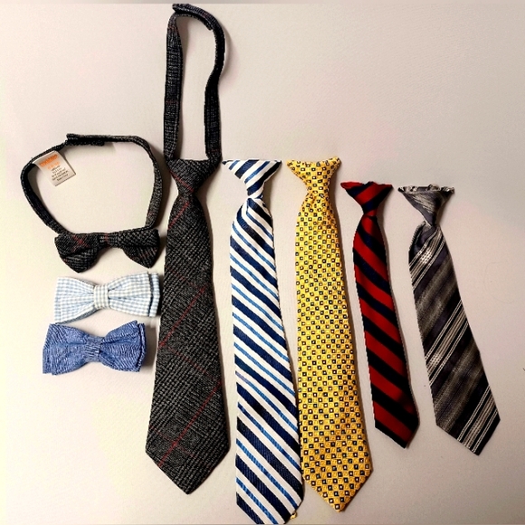 Neckties & Bowties Lot of 8 (Child) - Picture 1 of 2